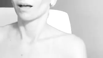 lady_ada adorable chicks masturbating cunt
