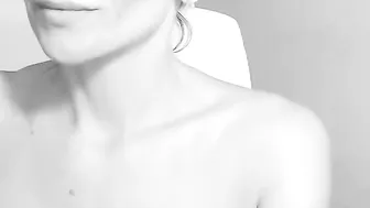 lady_ada adorable chicks masturbating cunt