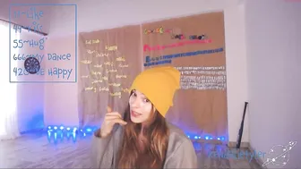 kendalltyler busty babe gently caresses her pussy