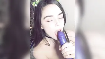 ashe_maree beautiful female in stockings with a toy spends time unforgettably