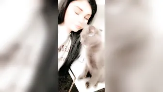 babymaddyxo cute brunette sucking dick