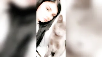 babymaddyxo cute brunette sucking dick