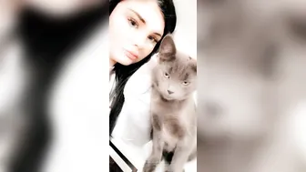 babymaddyxo cute brunette sucking dick