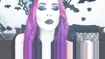 XandriaGoddess beautiful bitch shows shaved holes