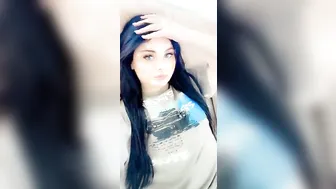 babymaddyxo Busty brunette