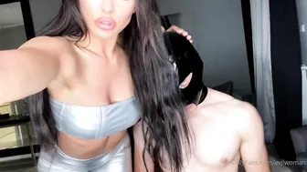 OnlyFans.com Evil Woman Luxury model