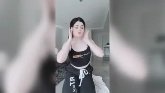 babymaddyxo Radiant brunette