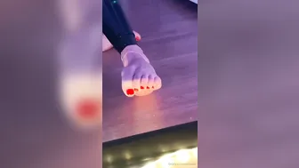 OnlyFans.com Evil Woman drunk shows her tits