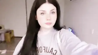 babymaddyxo lustful babe pulls on the couch