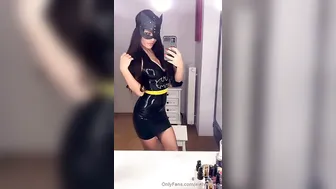 OnlyFans.com Evil Woman busty chick caresses big nipples