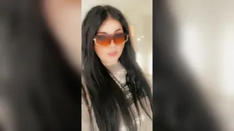 BiancaXBlack  crazy chick demonstrates sexy body