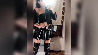 OnlyFans.com Evil Woman buxom cutie is played with dildo