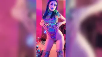 OnlyFans Jewelz Blu @jewelzblu Decent kral