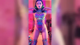 OnlyFans Jewelz Blu @jewelzblu Decent kral