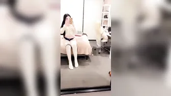 BadKaylee_ appetizing bitch shows juicy tits