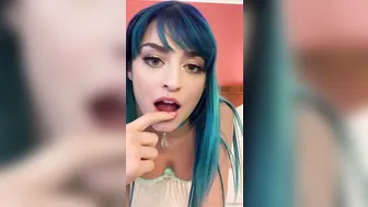 OnlyFans Jewelz Blu jewelzblu busty young lady caresses nipples