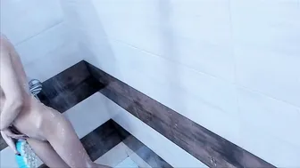 fallingdevil busty latina masturbates with a pussy