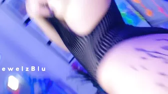 OnlyFans Jewelz Blu @jewelzblu vicious girl relish fingers with herself