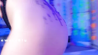 OnlyFans Jewelz Blu @jewelzblu vicious girl relish fingers with herself