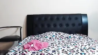 lena_chambers charming whore sticks dildo in the vagina