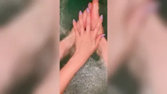 OnlyFans Jewelz Blu @jewelzblu busty bitch fucks her shaved pussy