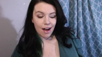 lovely lilith impressive babe fucks anus