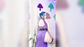 OnlyFans Jewelz Blu @jewelzblu gorgeous mare gently massages pussy