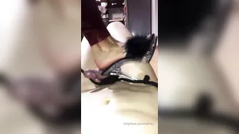 OnlyFans.com Evil Woman spread her legs and caresses herself