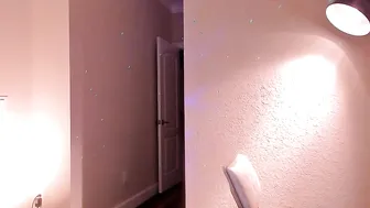 MissBella  hot babe gives off huge ass