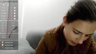 ohanna_ young slut dancing striptease