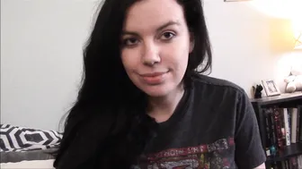 lovely lilith Sexy babe