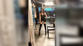 OnlyFans.com Evil Woman burning leggy babe pulls clit