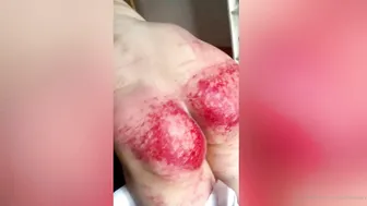 OnlyFans.com Evil Woman big tit babe in stockings jerks off her cunt