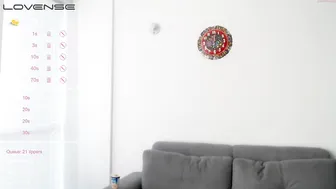 ohanna_ wonderful bitch hammering both holes