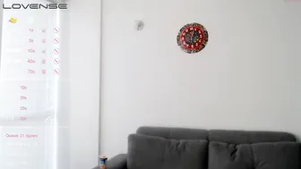 ohanna_ wonderful bitch hammering both holes