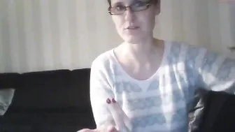 nugatdream busty blonde masturbating shaved vagina