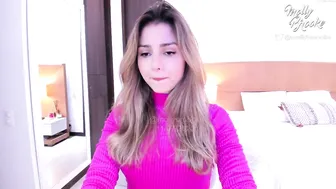 newmollybrooke gorgeous slut in erotic outfit