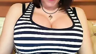 lush_puppies sweet chick fucks both holes