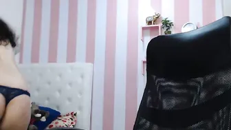 kimberly_summers beauty arranged buns