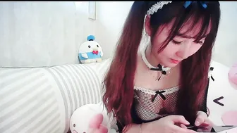 lovely_dana flawless babe happily kneads huge tits