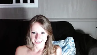lovingsummer charming babe masturbates with sex toy