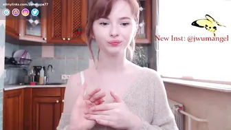 penelopa77 shrew fatty masturbates sex toy