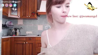 penelopa77 shrew fatty masturbates sex toy