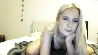pleasingpoppy webcam vids January 2020