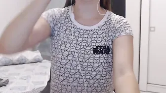 serena_v teen slut fingers her crevices
