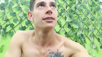 hannah_bryant7 pretty babe shows off her underwear and tattoos