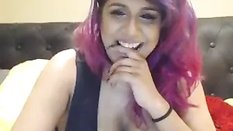 preetione Skinny slut