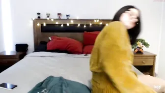 remina__ jerking off and cums