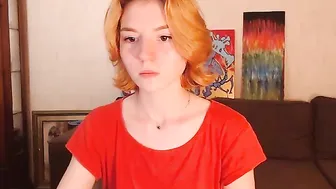 alicebreeze extravagant babe blissfully bangs holes