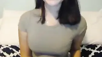queenemi Booby chick